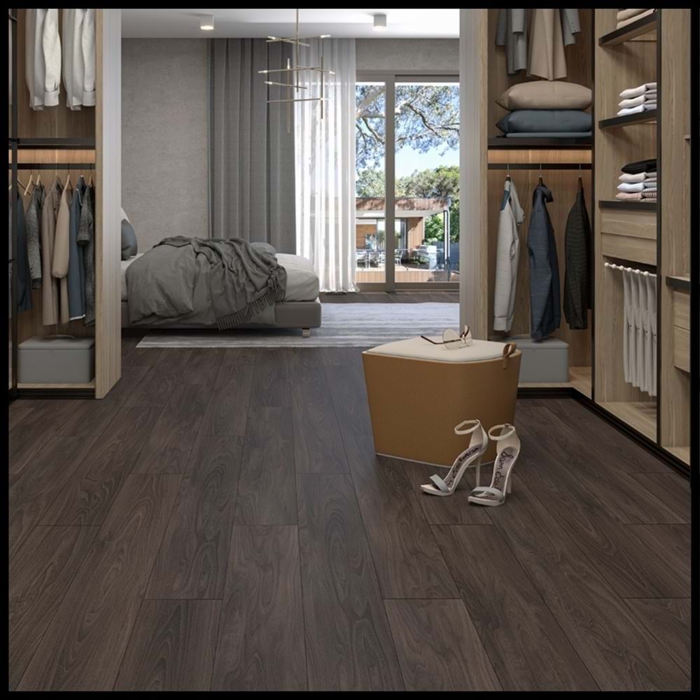 Varioclic Naturalsense Arya 33. Sınıf 8 mm. Laminant Parke (2,3237)